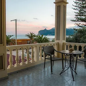 3* Hotel La Del Mare