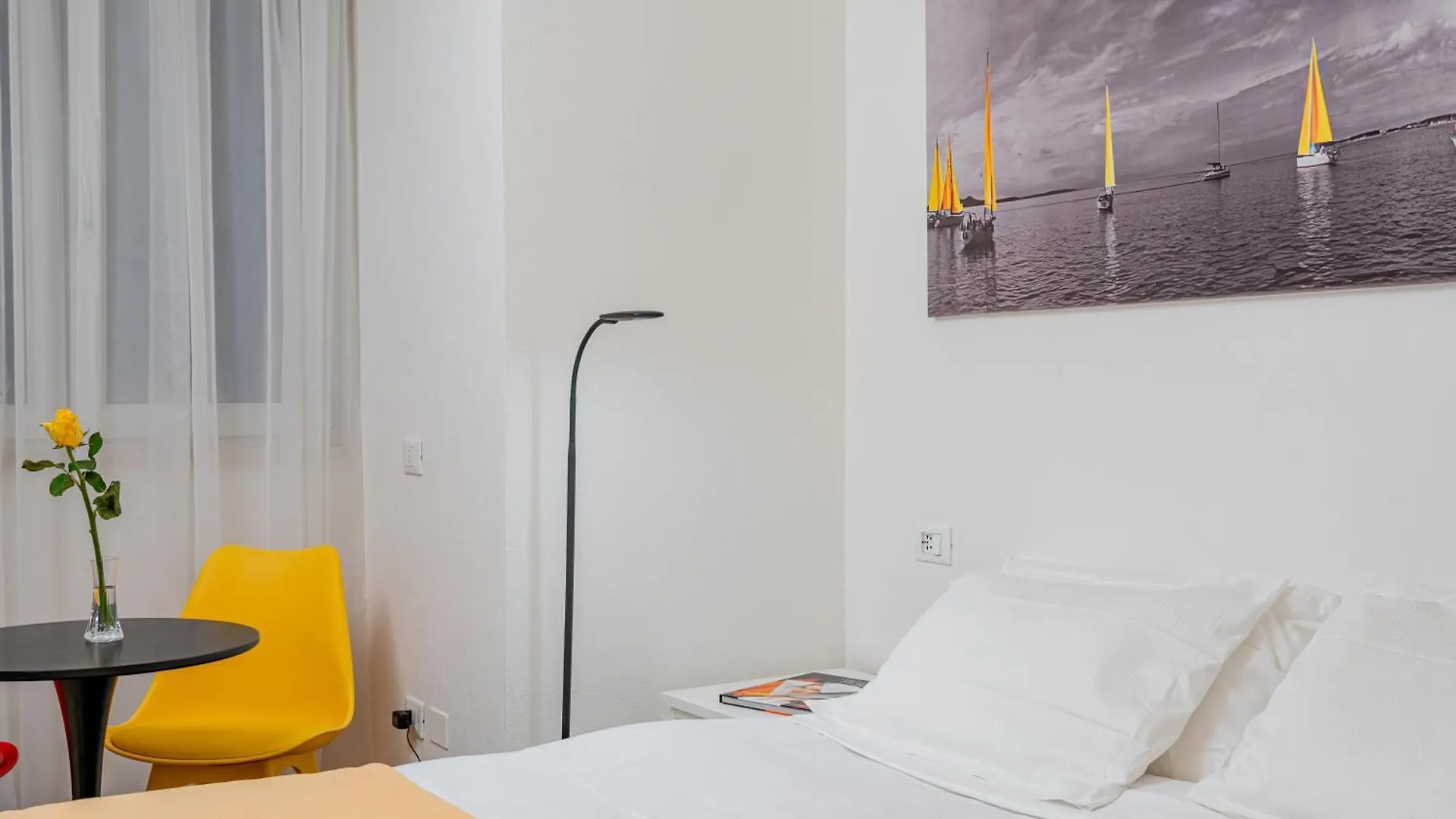Aparthotel Dimore In Residenze Asproni 24 Cagliari Italia